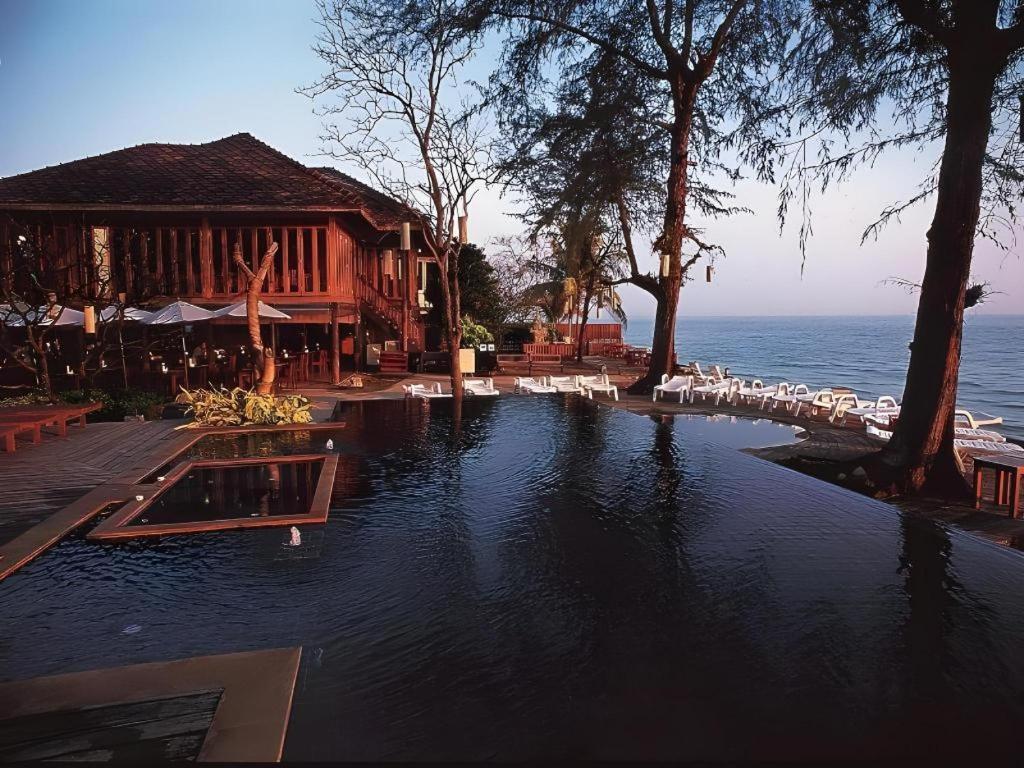 Baan Talay Dao Resort Хуахін Екстер'єр фото